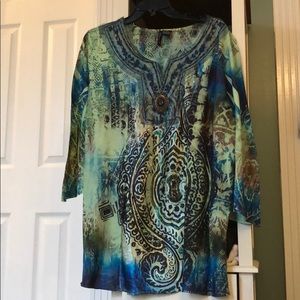 Women’s Tunic Top